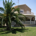 Villa for sale in town 99513