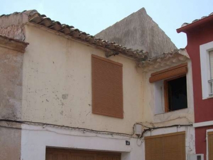 Pinoso property: House with 2 bedroom in Pinoso 99552