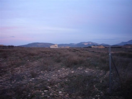 Jumilla property: Land with bedroom in Jumilla 99629