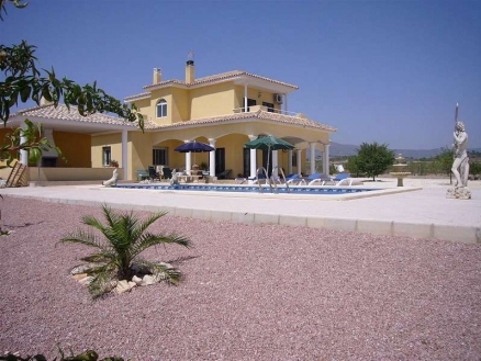 Pinoso property: Alicante property | 5 bedroom Villa 99742