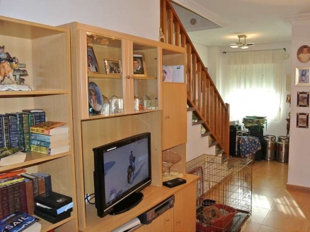 Townhome with 3 bedroom in town, Spain 151103