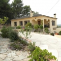 Villa for sale in town 151114