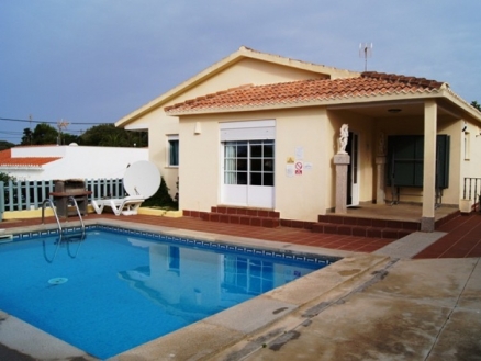 Villa for sale in town 154650