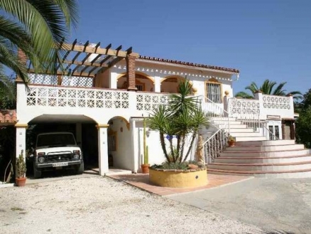 Alhaurin El Grande property: Villa for sale in Alhaurin El Grande 158055