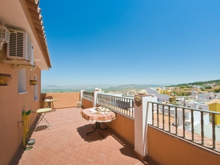 Alhaurin El Grande property: Apartment with 4 bedroom in Alhaurin El Grande, Spain 158179