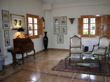 Alhaurin El Grande property: Villa with 3 bedroom in Alhaurin El Grande, Spain 158408