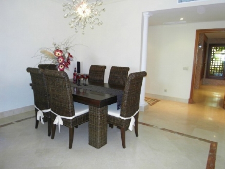 Estepona property: Malaga Apartment 158979