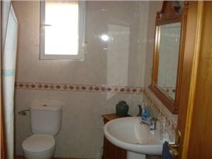 Villa for sale in town, Spain 160328