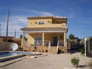 Villa for sale in town 160329