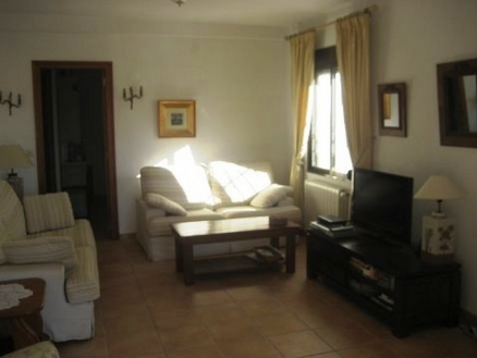 Villa with 3 bedroom in town 169835