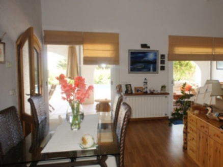 Villa for sale in town,  170663