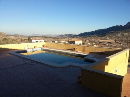 Villa for sale in town, Spain 171049