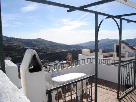 Competa property: Commercial with 7 bedroom in Competa, Spain 179045