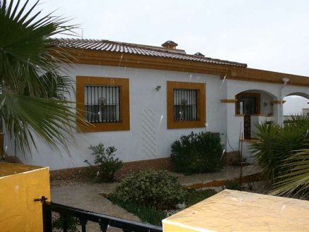 Villa for sale in town 181752