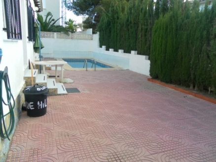 Villamartin property: Villamartin Villa 184468