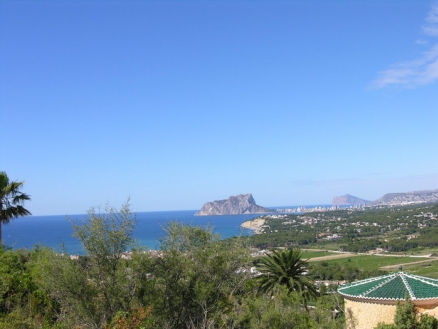 Moraira property: Land with bedroom in Moraira, Spain 184838