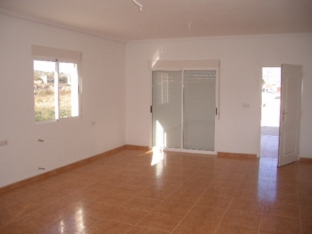 Villa with 3 bedroom in town, Spain 184977