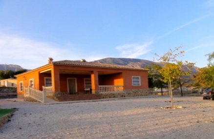 Villa for sale in town 184981