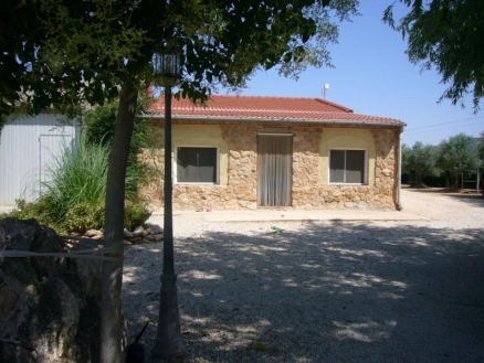 Villa for sale in town 185066