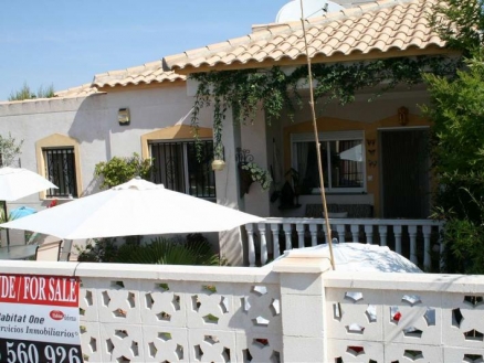 Villa for sale in town 185081