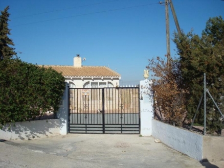 Villa with 3 bedroom in town 185092