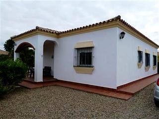 Chiclana De La Frontera property: Villa for sale in Chiclana De La Frontera, Spain 185380