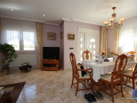 Villa with 6 bedroom in town 185431