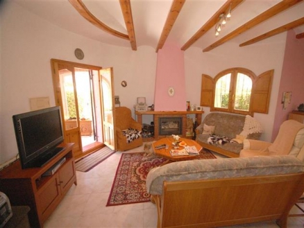 Villa with 3 bedroom in town 185671