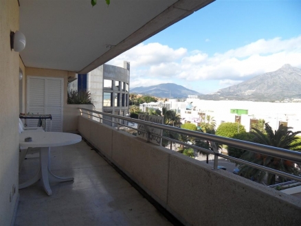 Puerto Banus property: Puerto Banus Apartment 186665