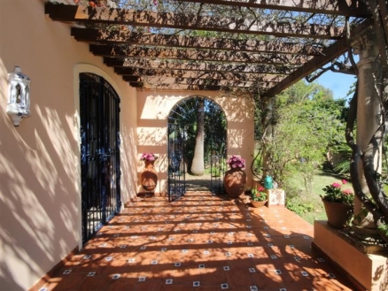 El Paraiso property: Malaga Villa 186685