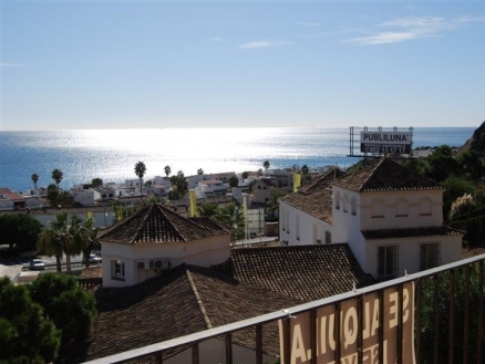 Estepona property: Apartment with 2 bedroom in Estepona 187387