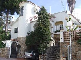 Villa for sale in town 198638