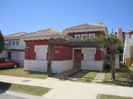 Villa for sale in town 202124