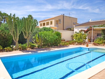 Villa with 4 bedroom in town, Spain 203423