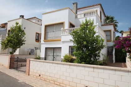 Orihuela property: Villa for sale in Orihuela, Spain 211103