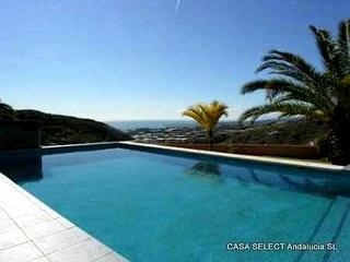 Sayalonga property: Villa for sale in Sayalonga, Spain 216368