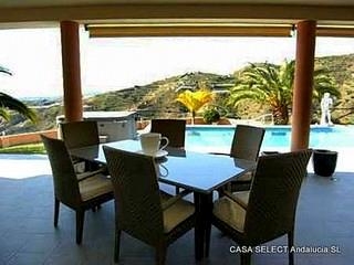 Sayalonga property: Villa for sale in Sayalonga, Malaga 216368