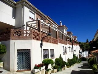 Villa for sale in town 216452