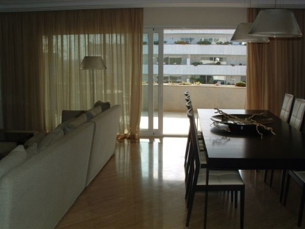 Puerto Banus property: Apartment in Malaga for sale 216480