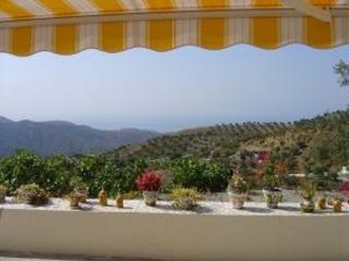 Villa for sale in town 216505