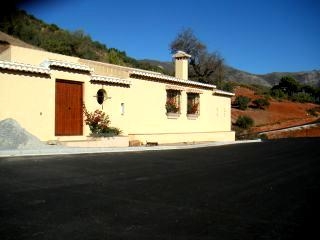 Villa with 1 bedroom in town 216525