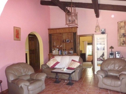 Villa for sale in town,  216560