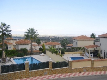 Villa with 3 bedroom in town 216566