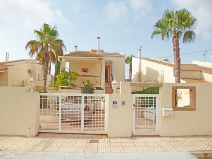 Villa for sale in town 216569