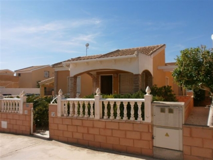 Villa for sale in town, Spain 216625