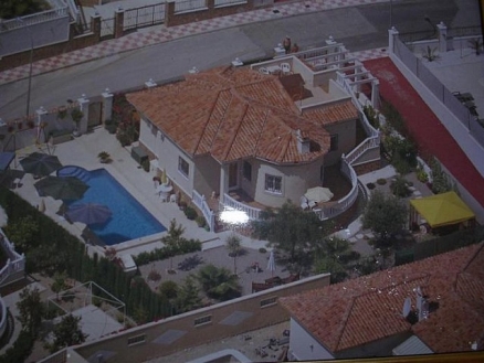 Villa for sale in town 216646