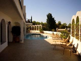 Villa for sale in town, Spain 216651