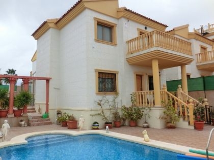 Villamartin property: Villa for sale in Villamartin 217754