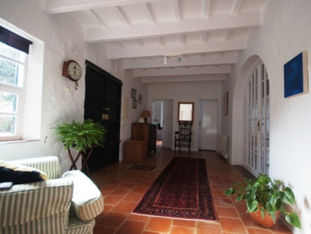 Villa for sale in town,  221613