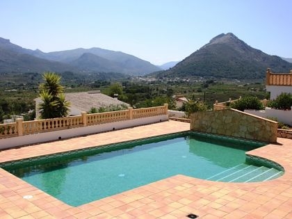 Jalon property: Villa for sale in Jalon, Spain 231312